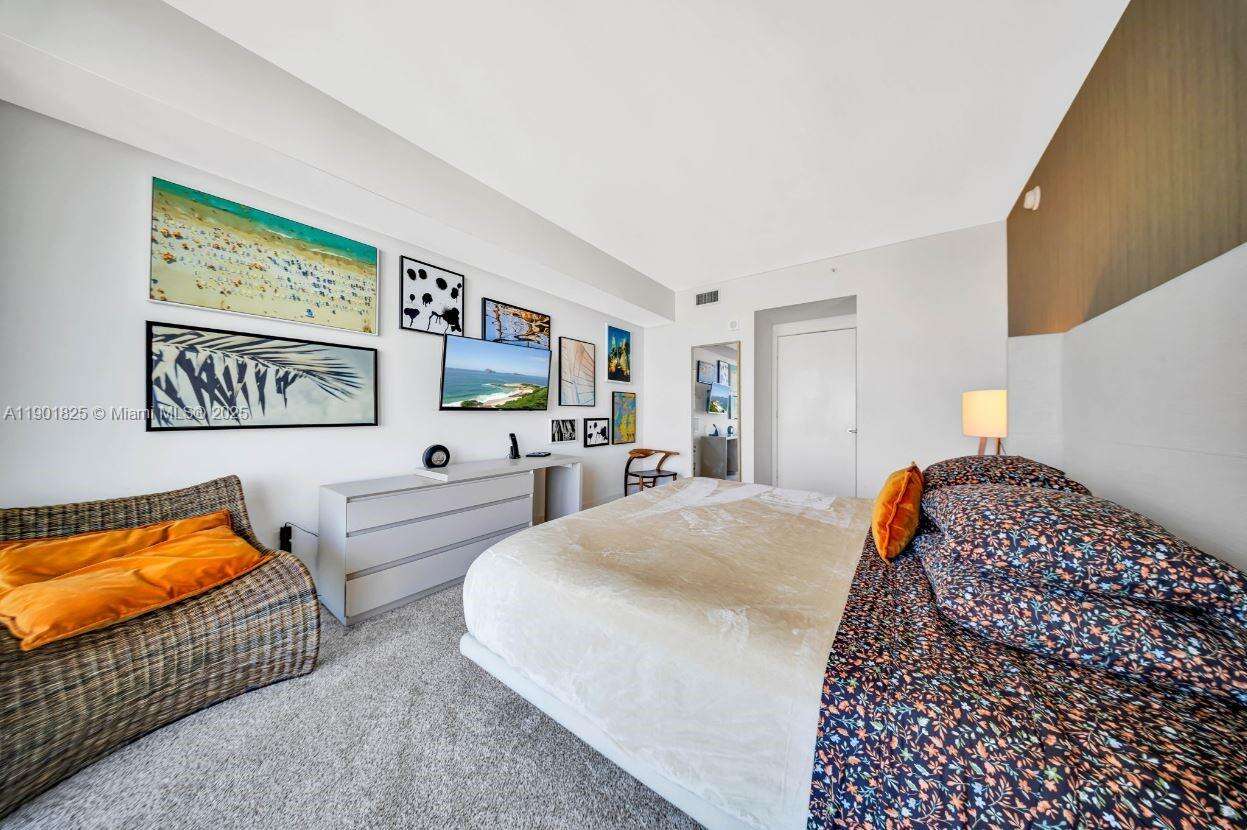 Hyde Resort at 4111 Ocean Dr, Hollywood, FL 33019 - For Sale photo 13