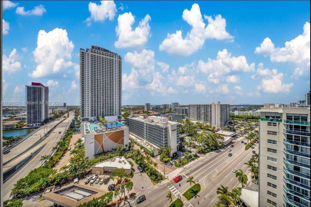 Hyde Resort at 4111 Ocean Dr, Hollywood, FL 33019 - For Sale photo 22