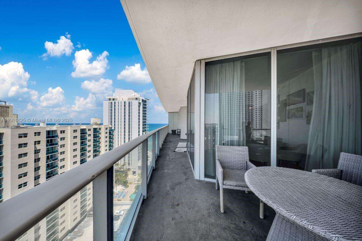 Hyde Resort at 4111 Ocean Dr, Hollywood, FL 33019 - For Sale photo 25