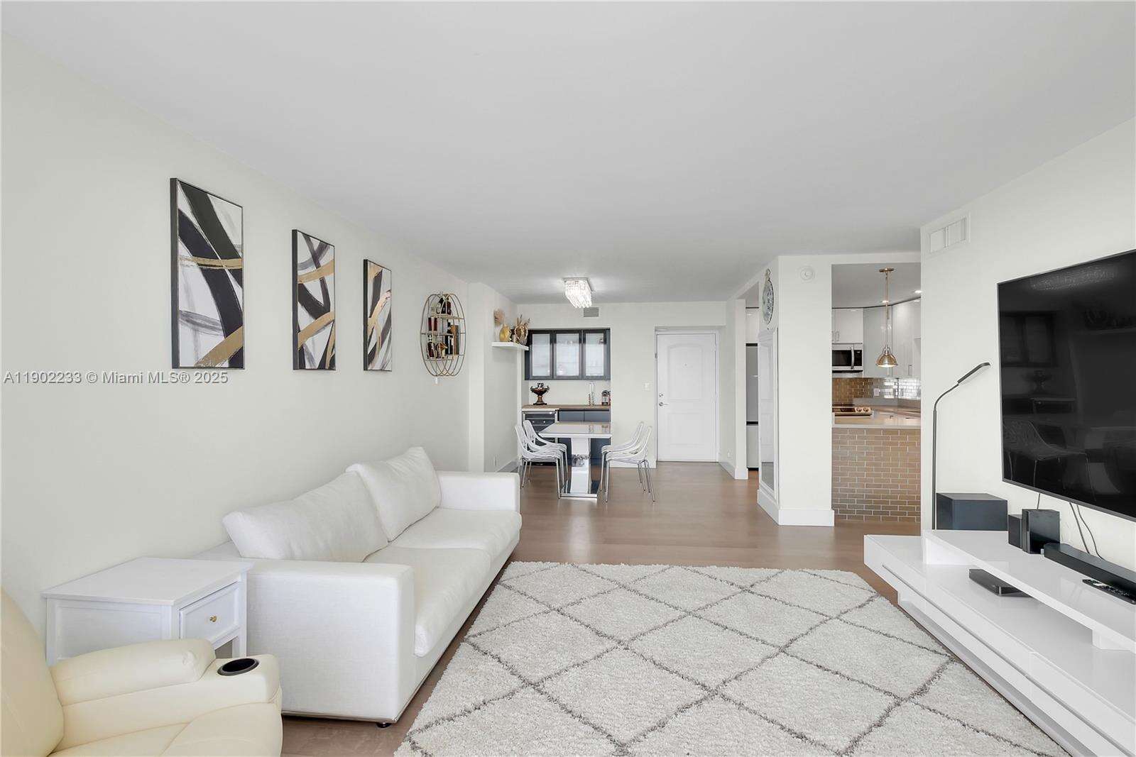 Arlen House at 100 Bayview Dr, Sunny Isles Beach, FL 33160 - For Sale photo 16