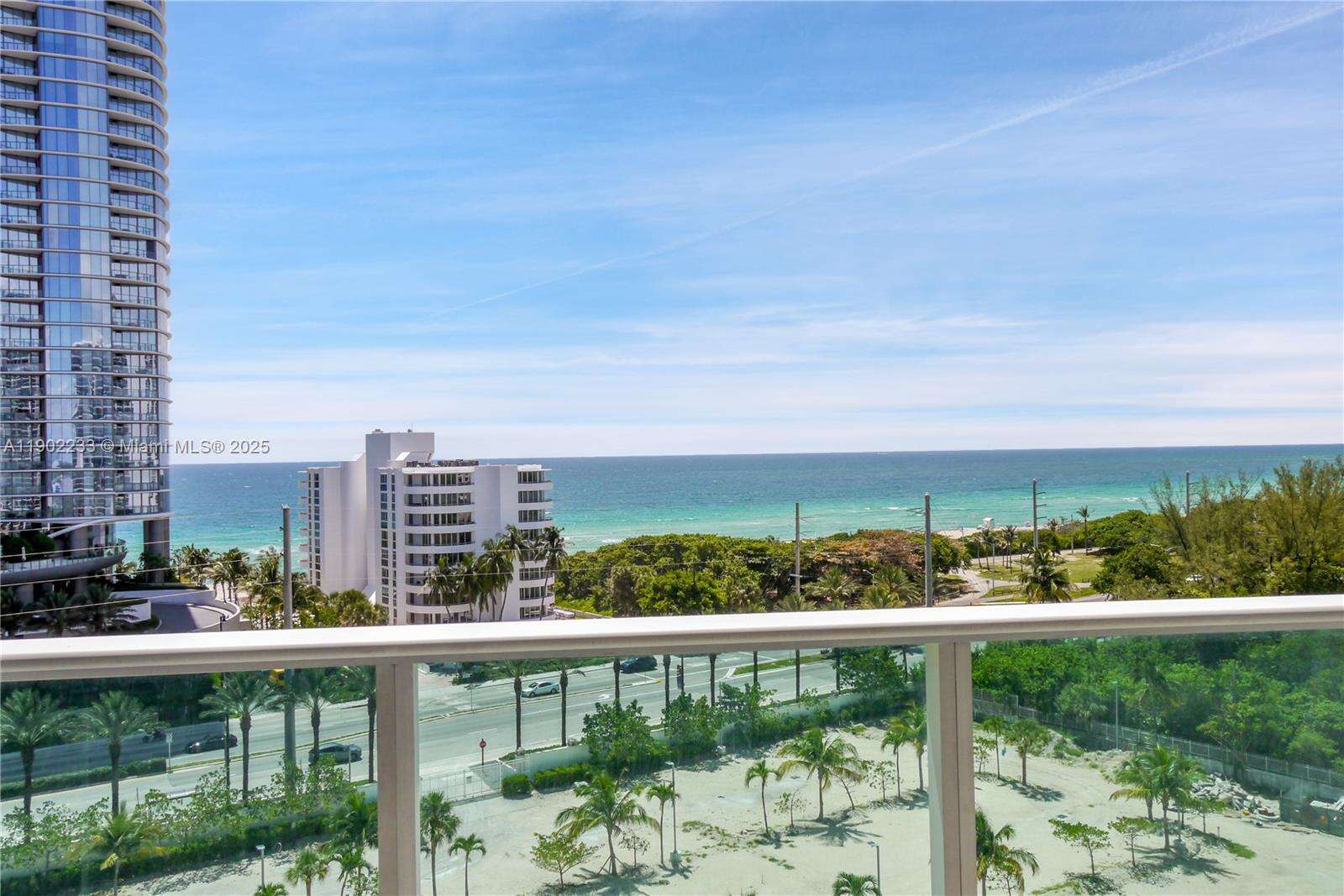 Arlen House at 100 Bayview Dr, Sunny Isles Beach, FL 33160 - For Sale photo 19