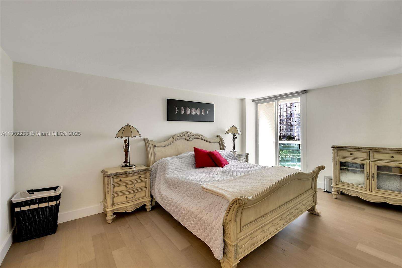 Arlen House at 100 Bayview Dr, Sunny Isles Beach, FL 33160 - For Sale photo 29