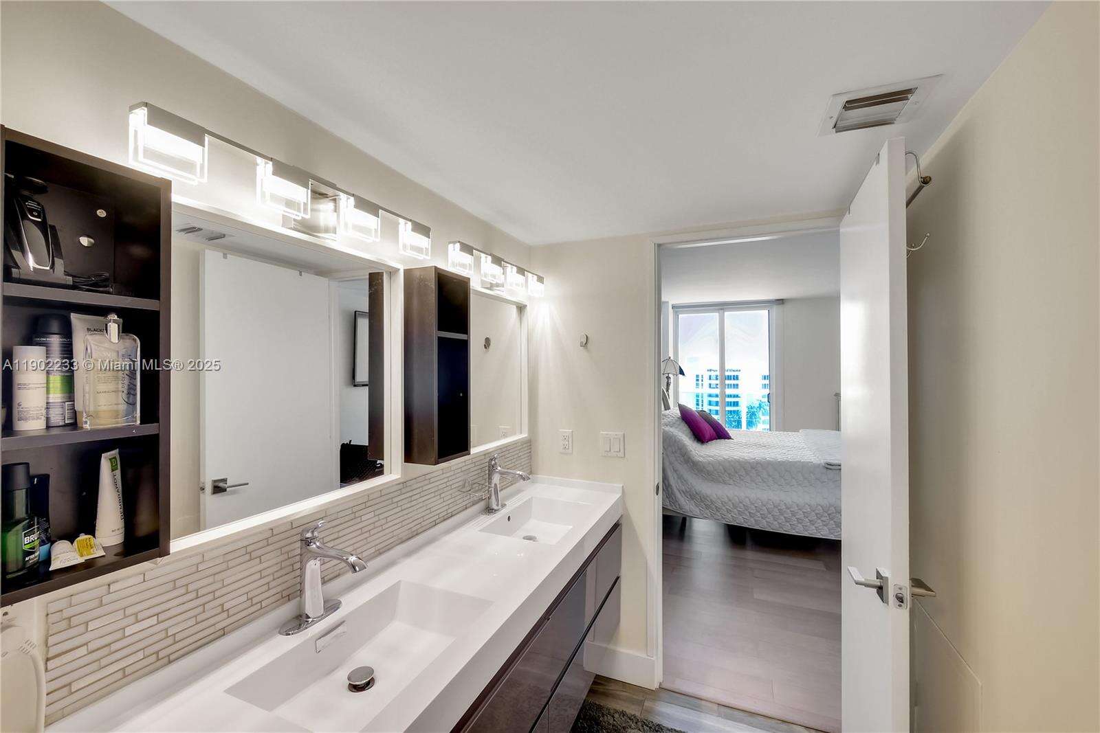 Arlen House at 100 Bayview Dr, Sunny Isles Beach, FL 33160 - For Sale photo 33