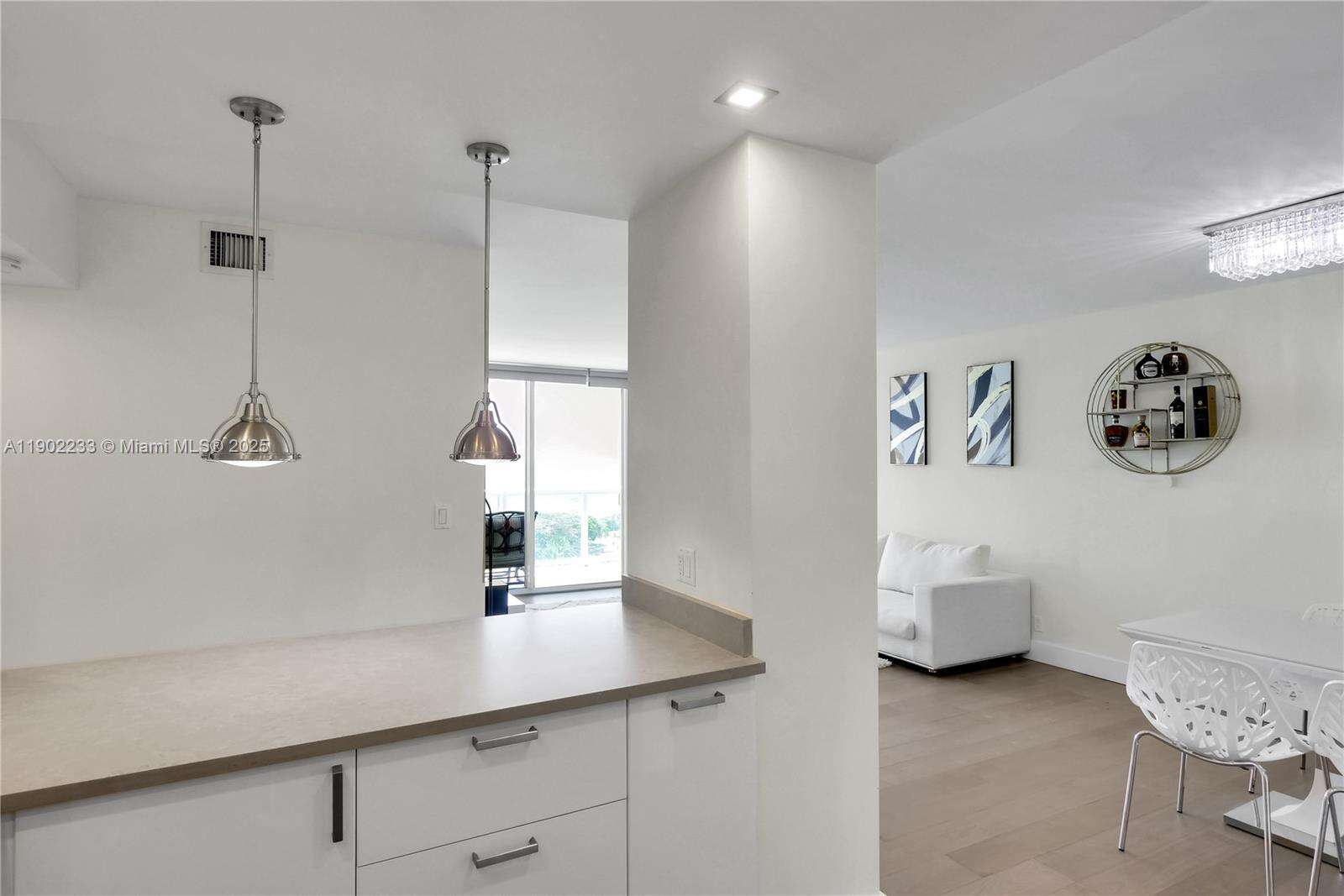 Arlen House at 100 Bayview Dr, Sunny Isles Beach, FL 33160 - For Sale photo 10