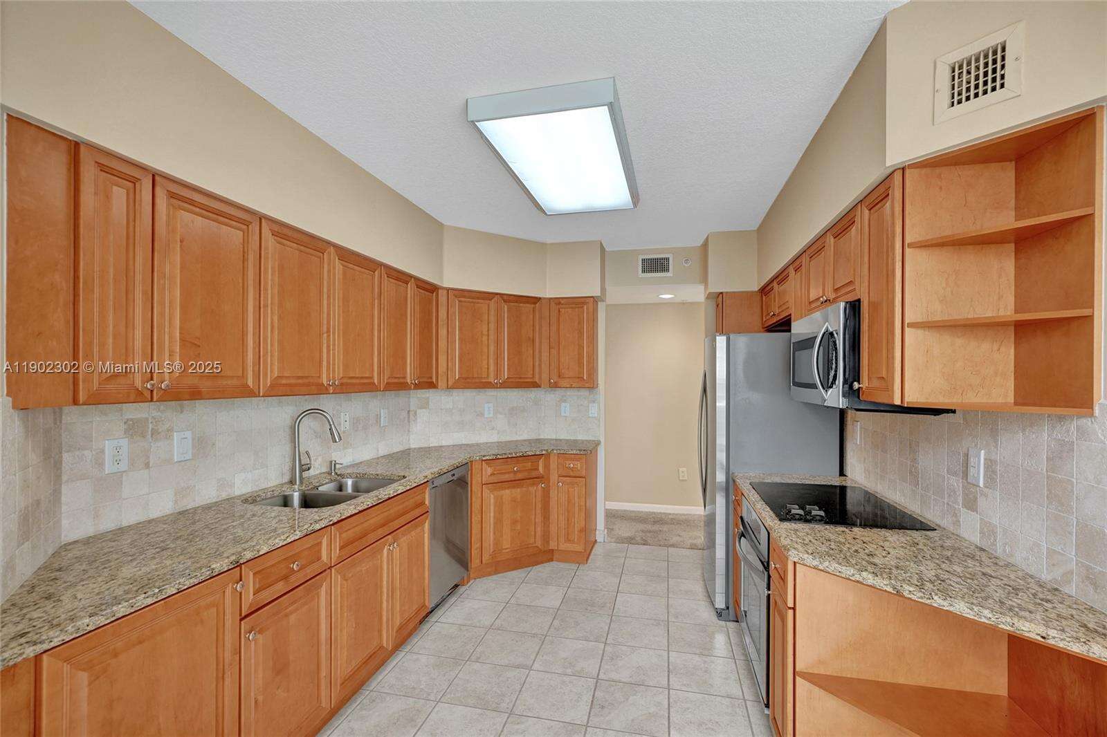 Hidden Bay at 3370 Hidden Bay Dr, Aventura, FL 33180 - For Sale photo 16