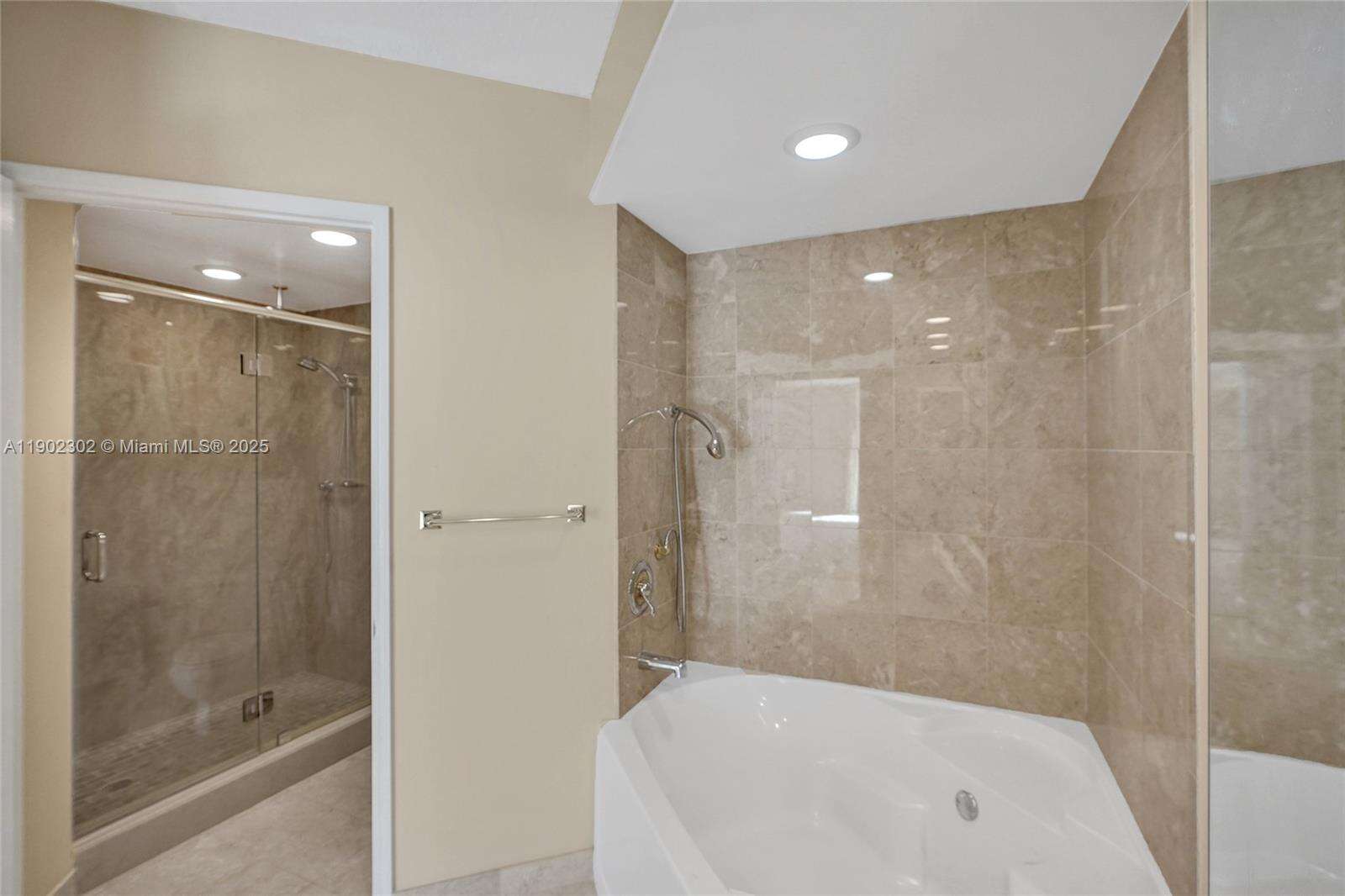 Hidden Bay at 3370 Hidden Bay Dr, Aventura, FL 33180 - For Sale photo 31
