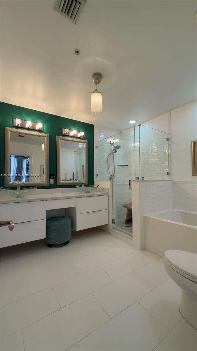 Alaqua at 3001 185 St, Aventura, FL 33180 - For Sale photo 5