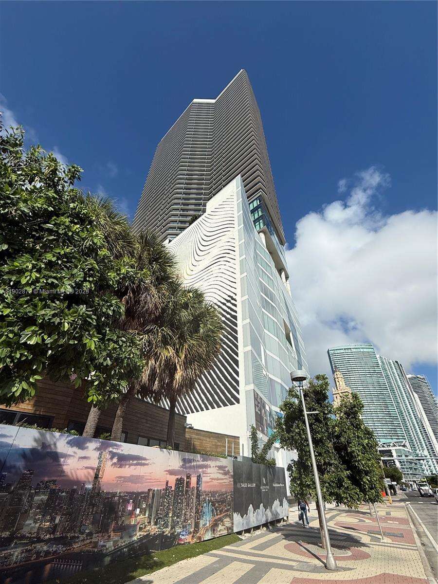 398 NE 5TH STREET - 398 5th St, Miami, FL 33132 | Picture 20