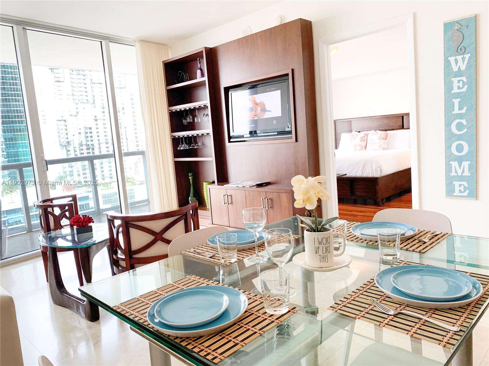Icon Brickell 3 at Miami, FL 33131 - For Sale photo 7
