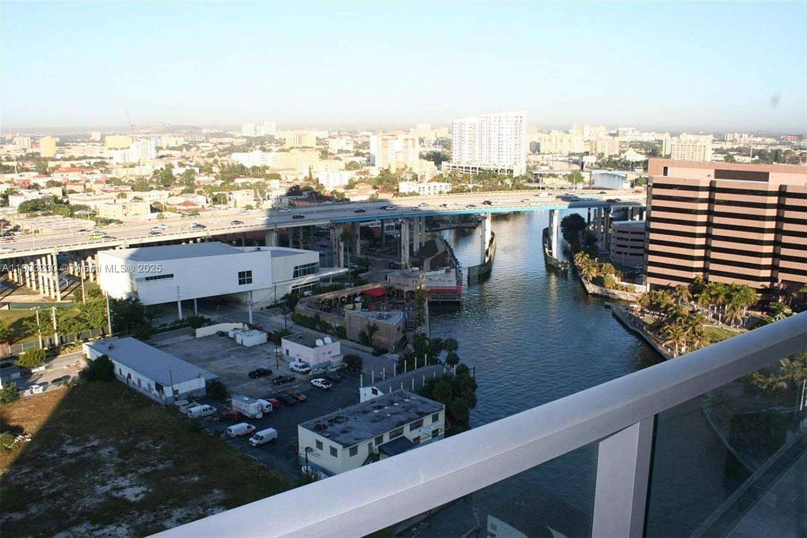 Latitude On The River at 185 7 St, Miami, FL 33130 - For Sale photo 14