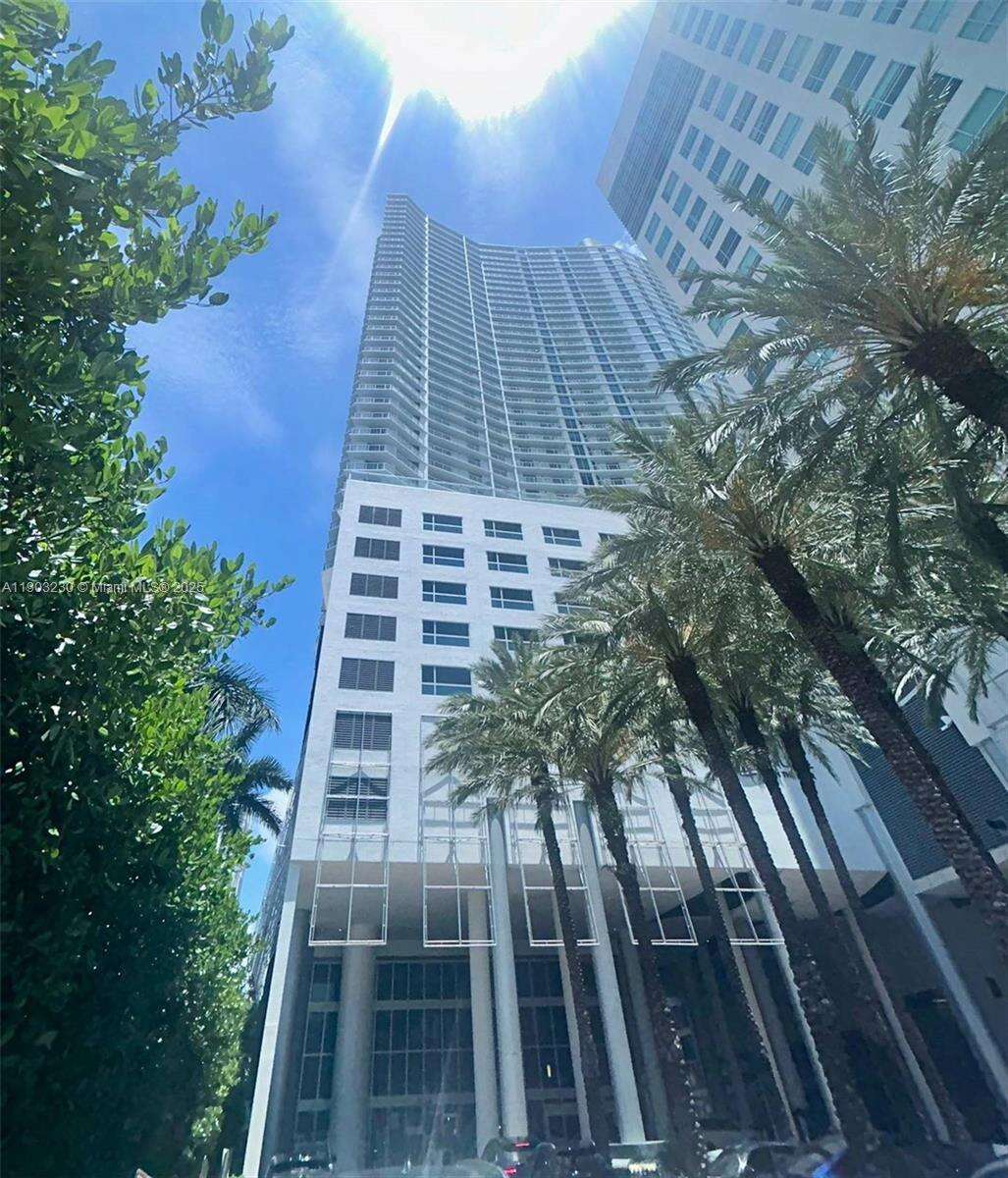 Latitude On The River at 185 7 St, Miami, FL 33130 - For Sale photo 38