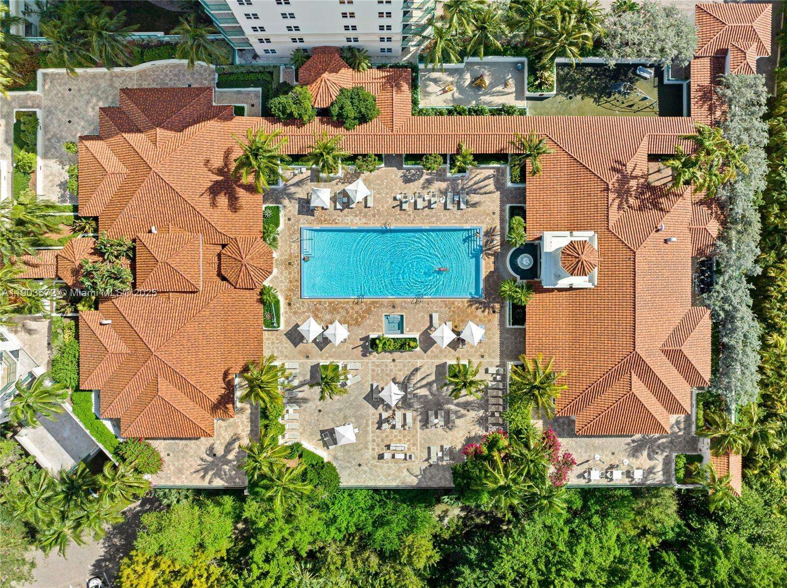 Turnberry Village South at 19900 Country Club Dr, Aventura, FL 33180 - For Sale photo 26