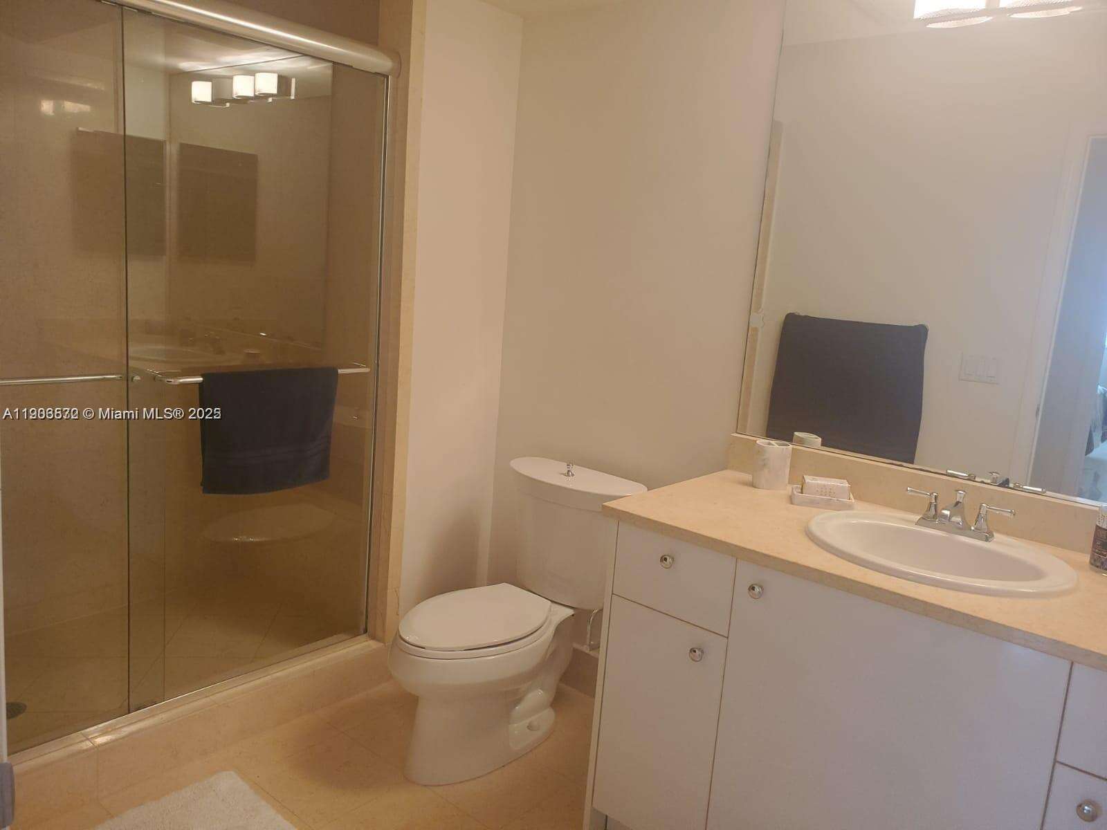 Turnberry Village South at 19900 Country Club Dr, Aventura, FL 33180 - For Sale photo 6
