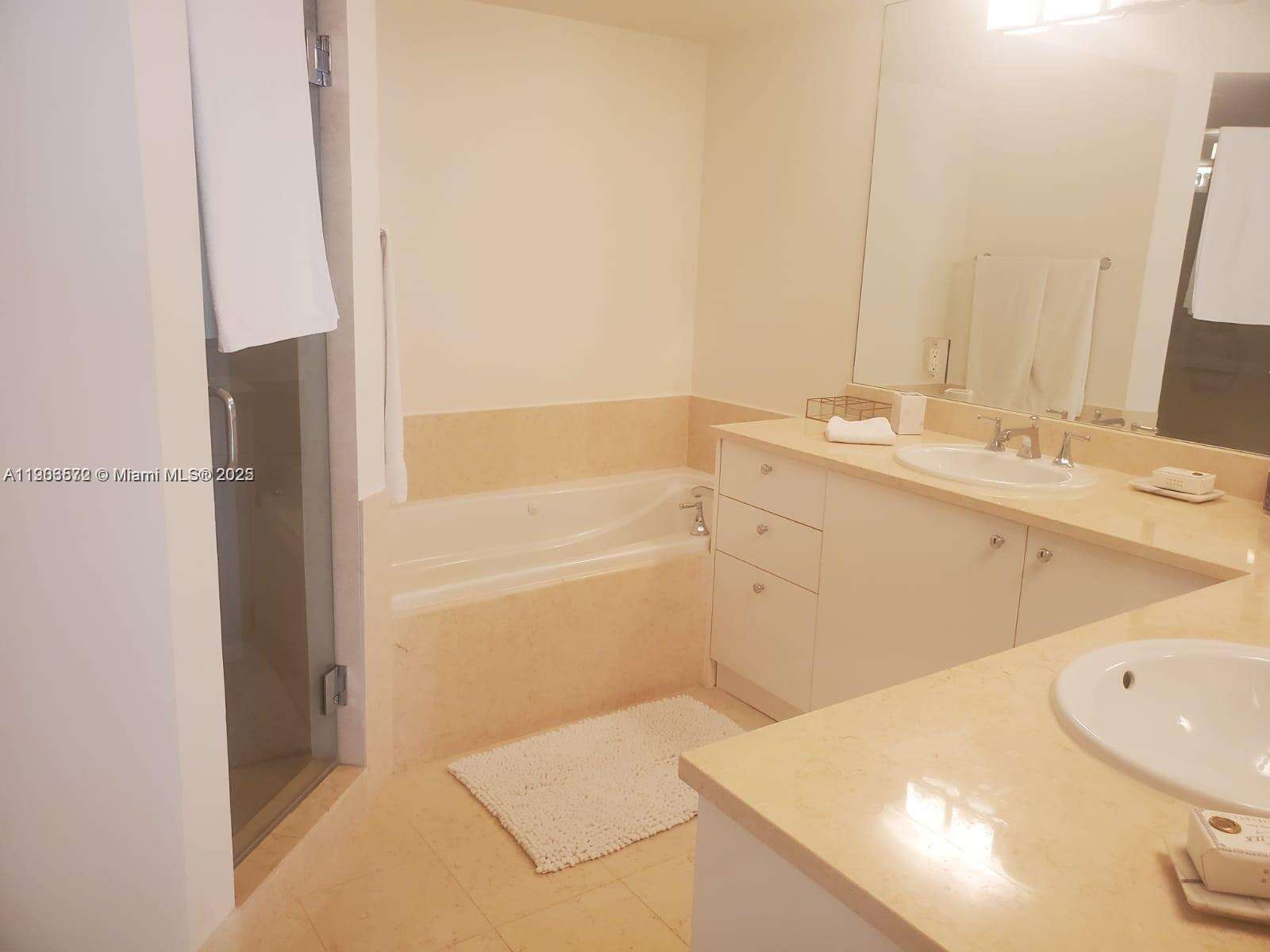 Turnberry Village South at 19900 Country Club Dr, Aventura, FL 33180 - For Sale photo 10