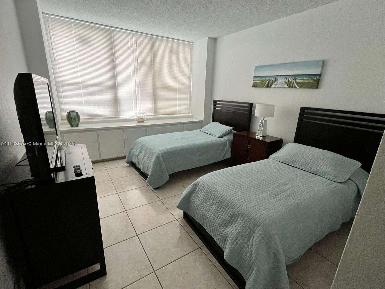Alexander Towers at 3505 Ocean Dr, Hollywood, FL 33019 - For Sale photo 14