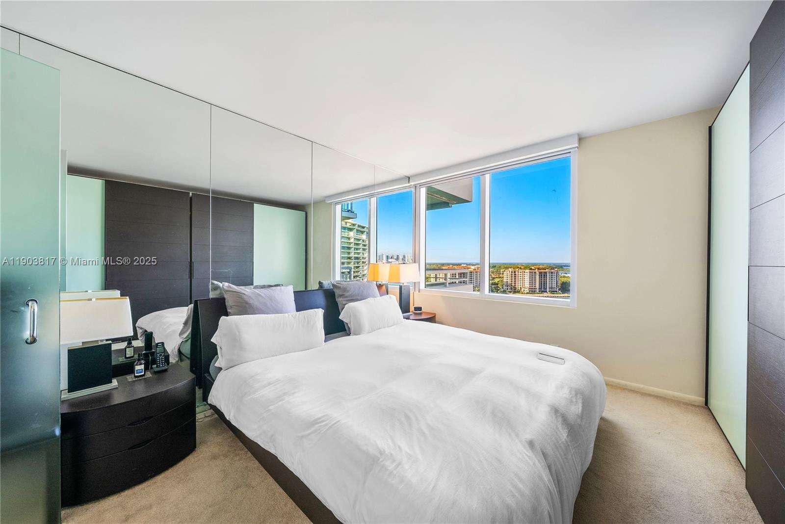 SOUTH POINTE TOWERS CONDO I - 400 Pointe Dr, Miami Beach, FL 33139 | Picture 18