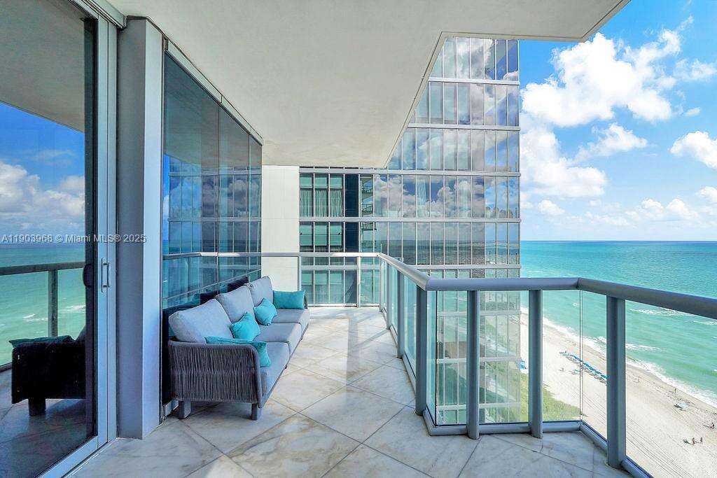 JADE OCEAN - 17121 Collins Ave, Sunny Isles Beach, FL 33160 | Picture 35