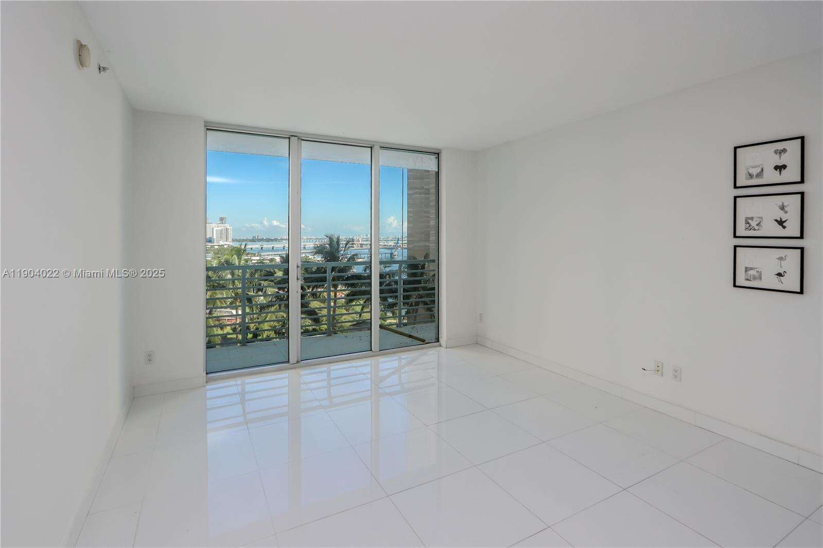 One Miami West at 325 Biscayne Blvd, Miami, FL 33131 - For Sale photo 3