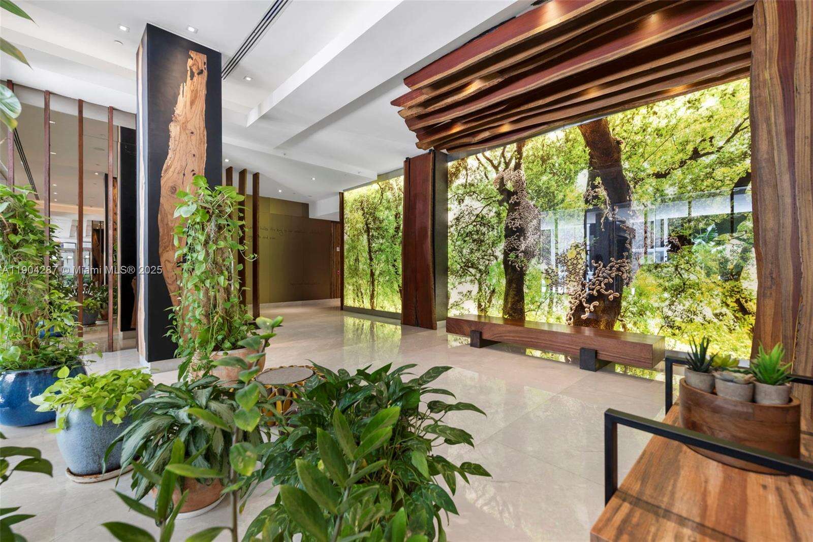 1010 Brickell at 1010 Brickell Ave, Miami, FL 33131 - For Sale photo 1