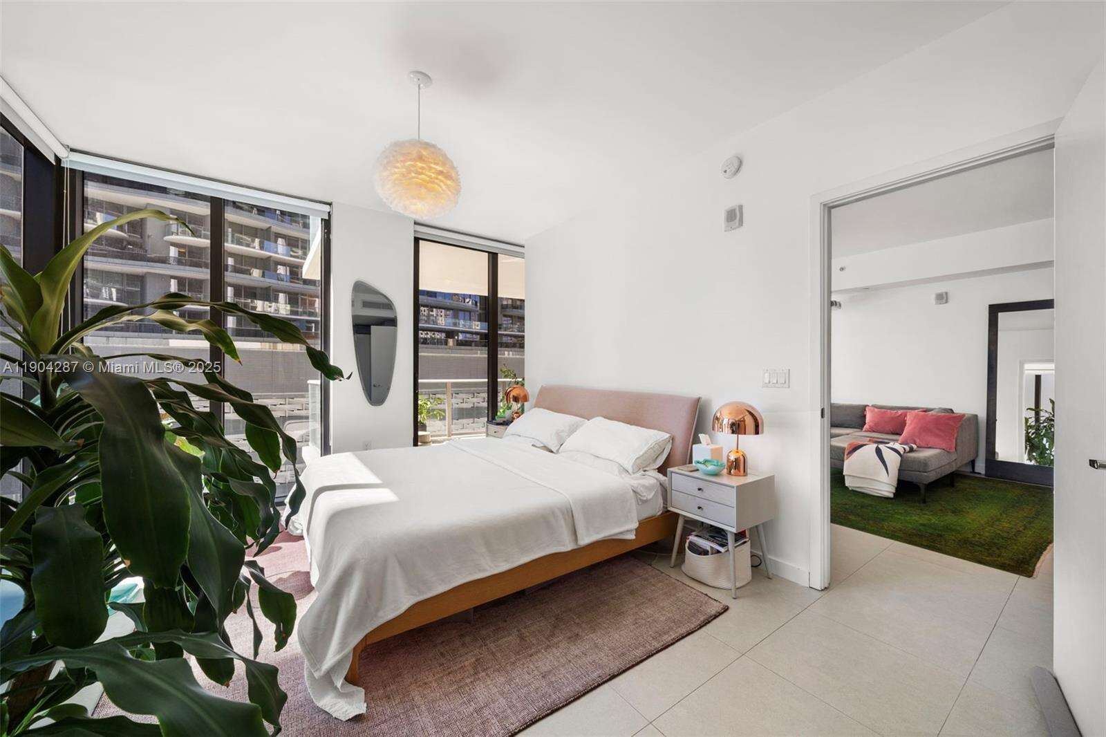 1010 Brickell at 1010 Brickell Ave, Miami, FL 33131 - For Sale photo 21