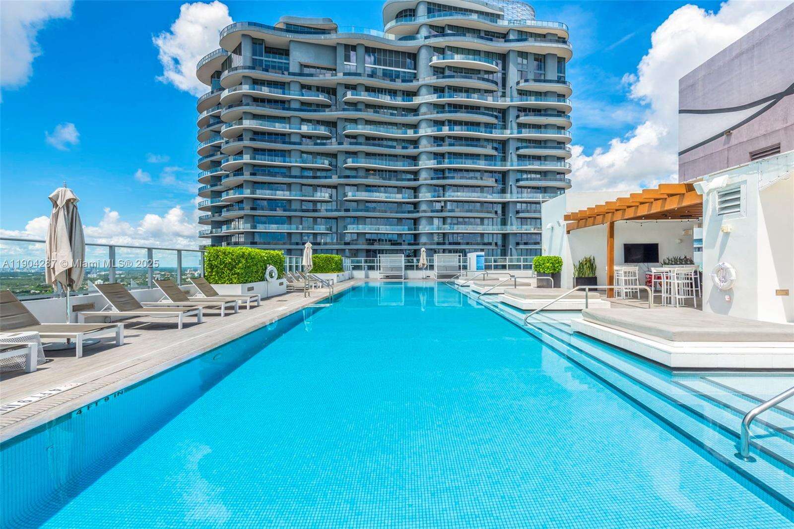 1010 Brickell at 1010 Brickell Ave, Miami, FL 33131 - For Sale photo 29