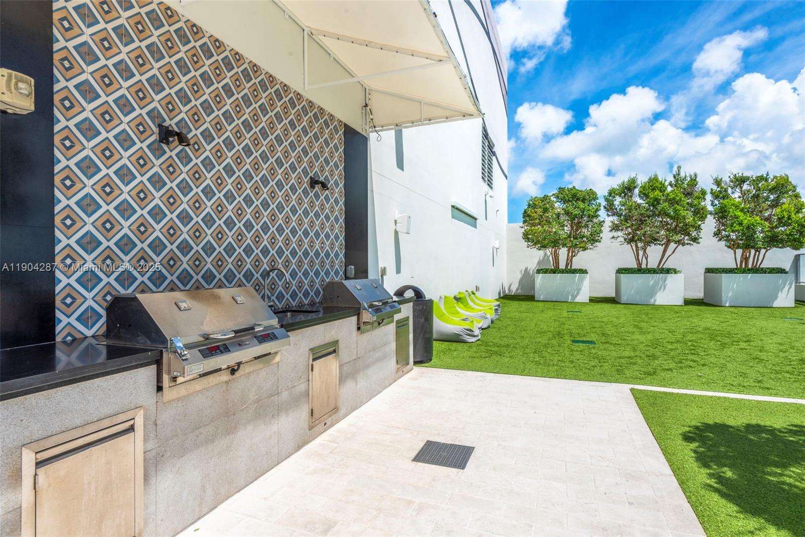 1010 Brickell at 1010 Brickell Ave, Miami, FL 33131 - For Sale photo 31