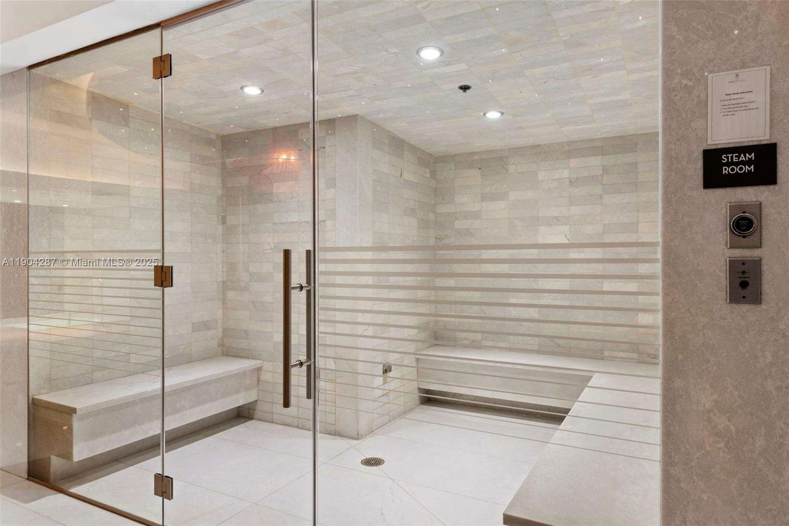 1010 Brickell at 1010 Brickell Ave, Miami, FL 33131 - For Sale photo 49