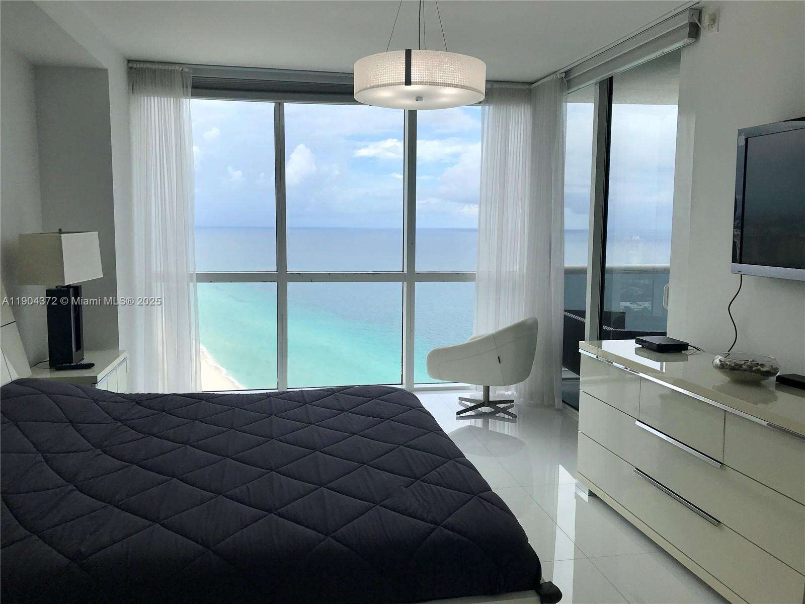 TRUMP ROYALE - 18201 Collins Ave, Sunny Isles Beach, FL 33160 | Picture 20