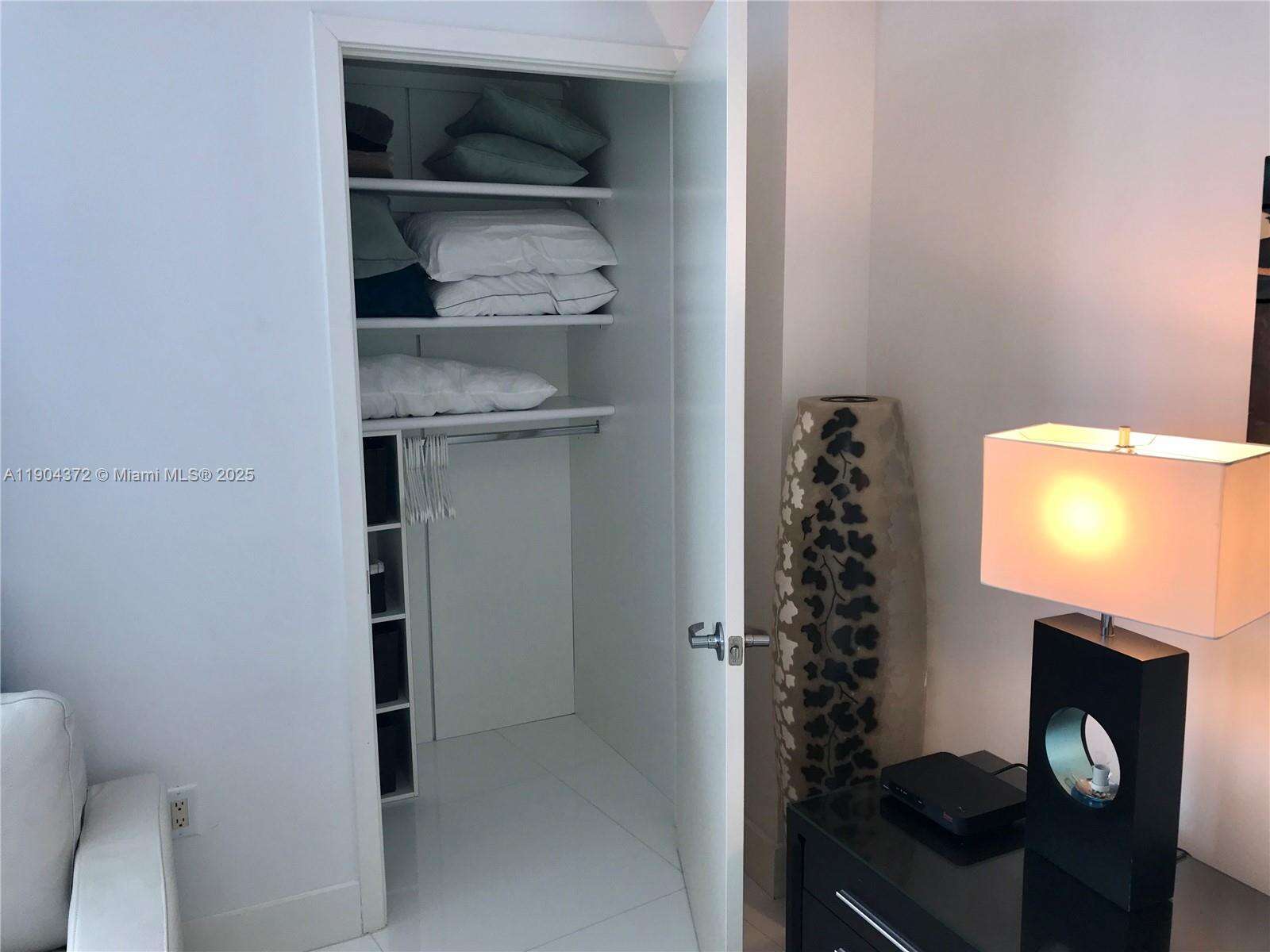 TRUMP ROYALE - 18201 Collins Ave, Sunny Isles Beach, FL 33160 | Picture 31