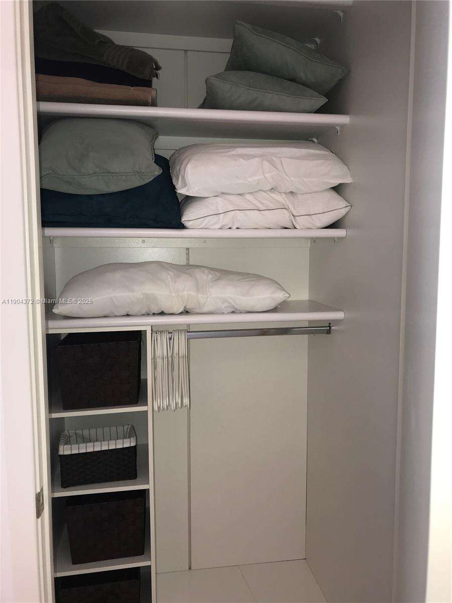 TRUMP ROYALE - 18201 Collins Ave, Sunny Isles Beach, FL 33160 | Picture 32