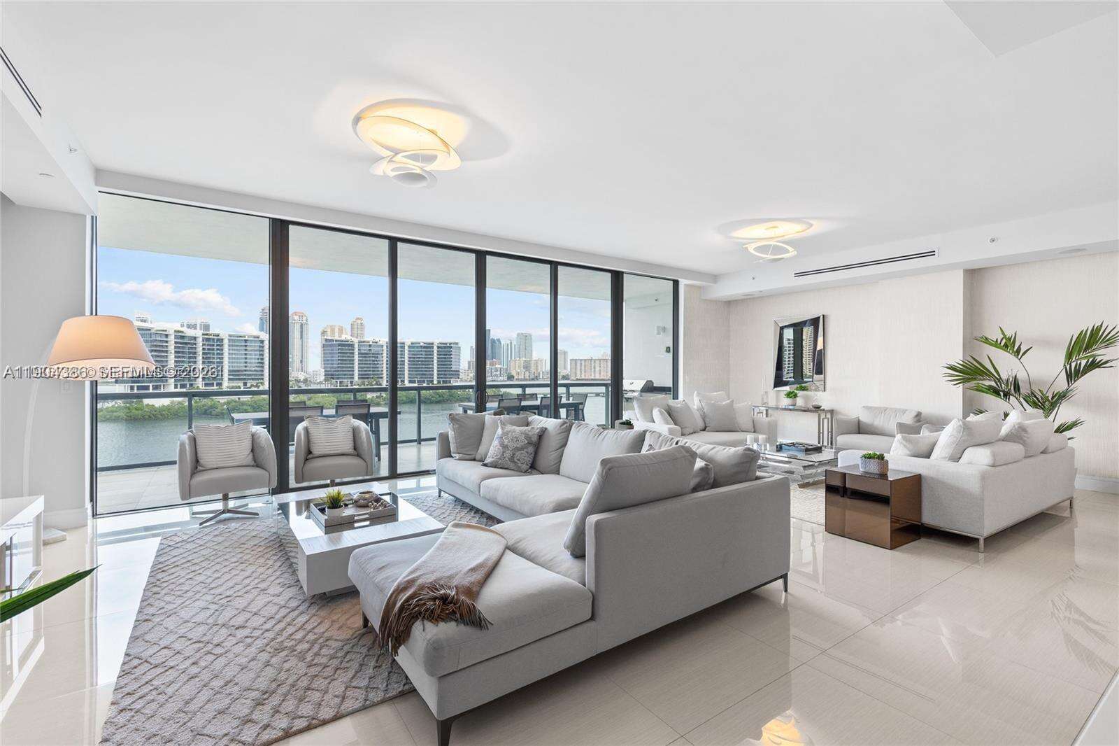 ECHO - 3300 188 St, Aventura, FL 33180 | Picture 1