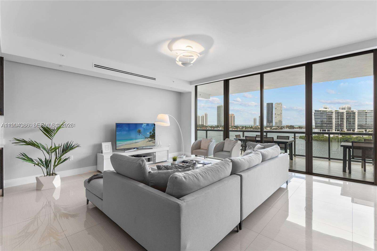 ECHO - 3300 188 St, Aventura, FL 33180 | Picture 3