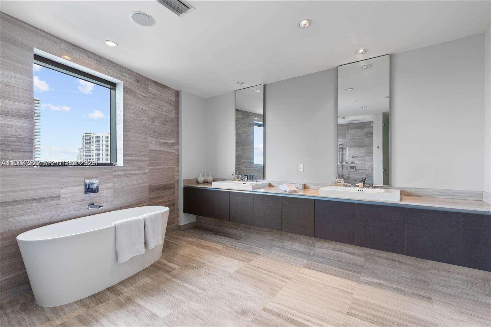 ECHO - 3300 188 St, Aventura, FL 33180 | Picture 36