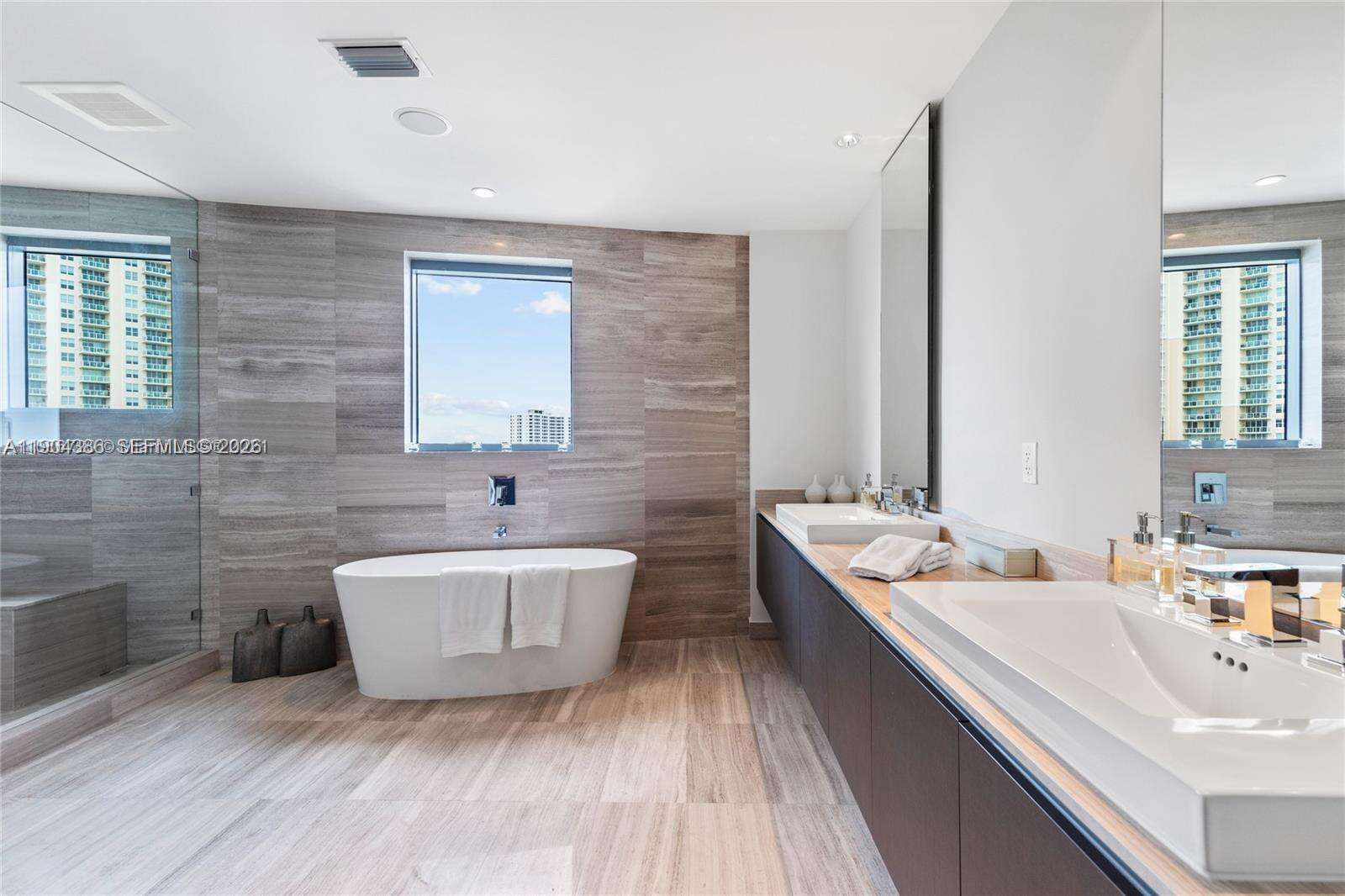 ECHO - 3300 188 St, Aventura, FL 33180 | Picture 38