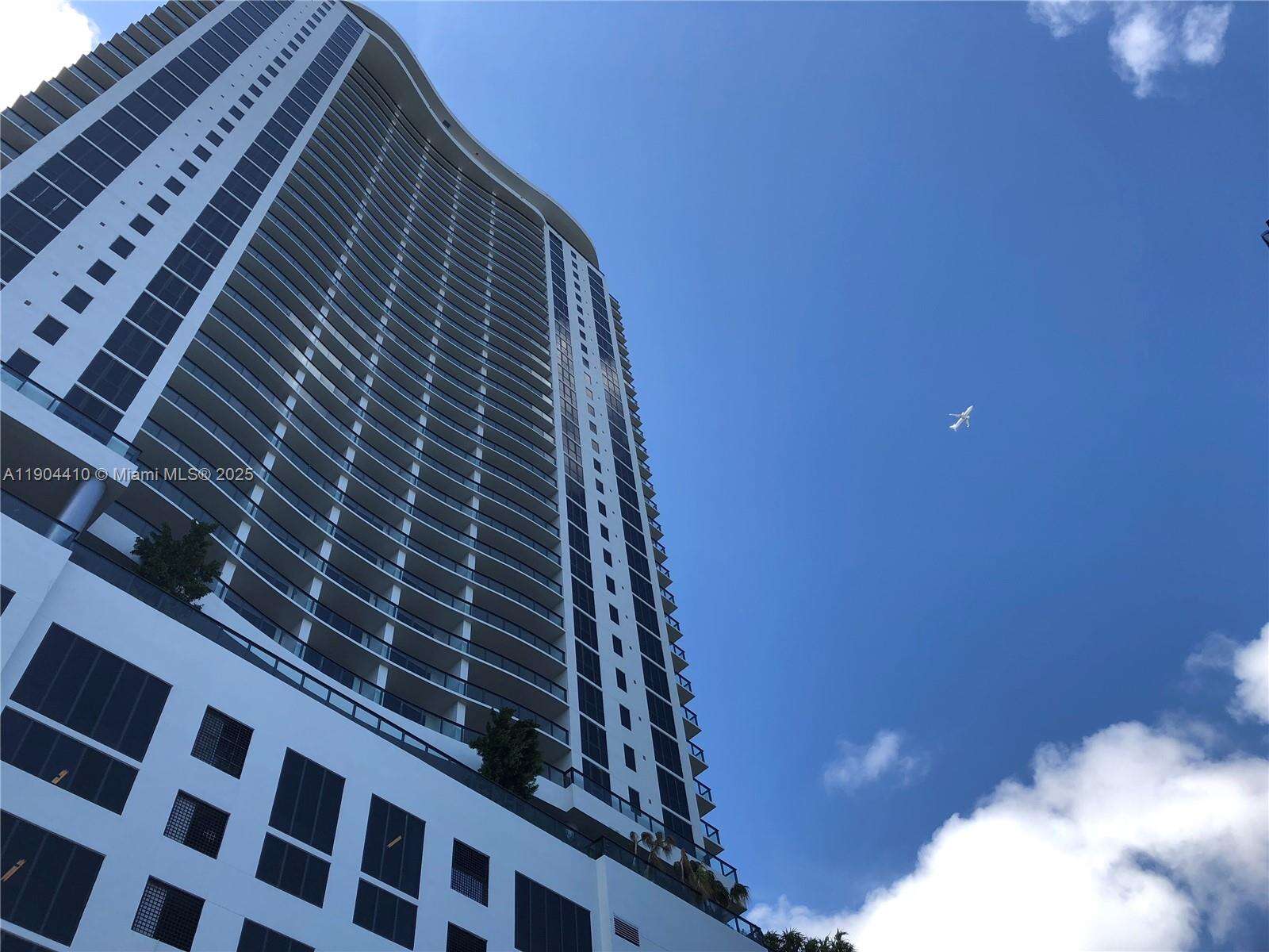 Canvas at 1600 1 Ave, Miami, FL 33132 - For Sale photo 17