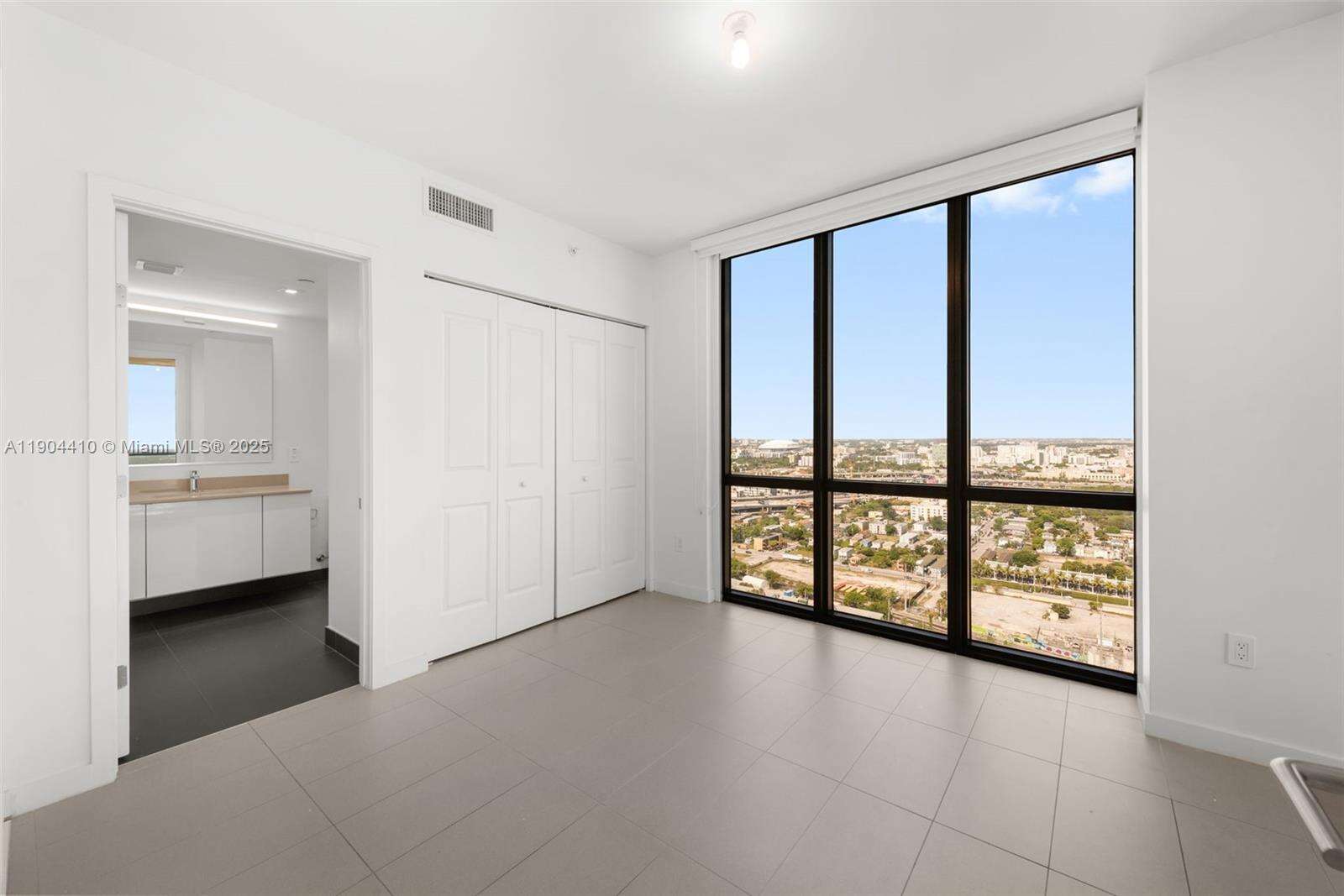 Canvas at 1600 1 Ave, Miami, FL 33132 - For Sale photo 10