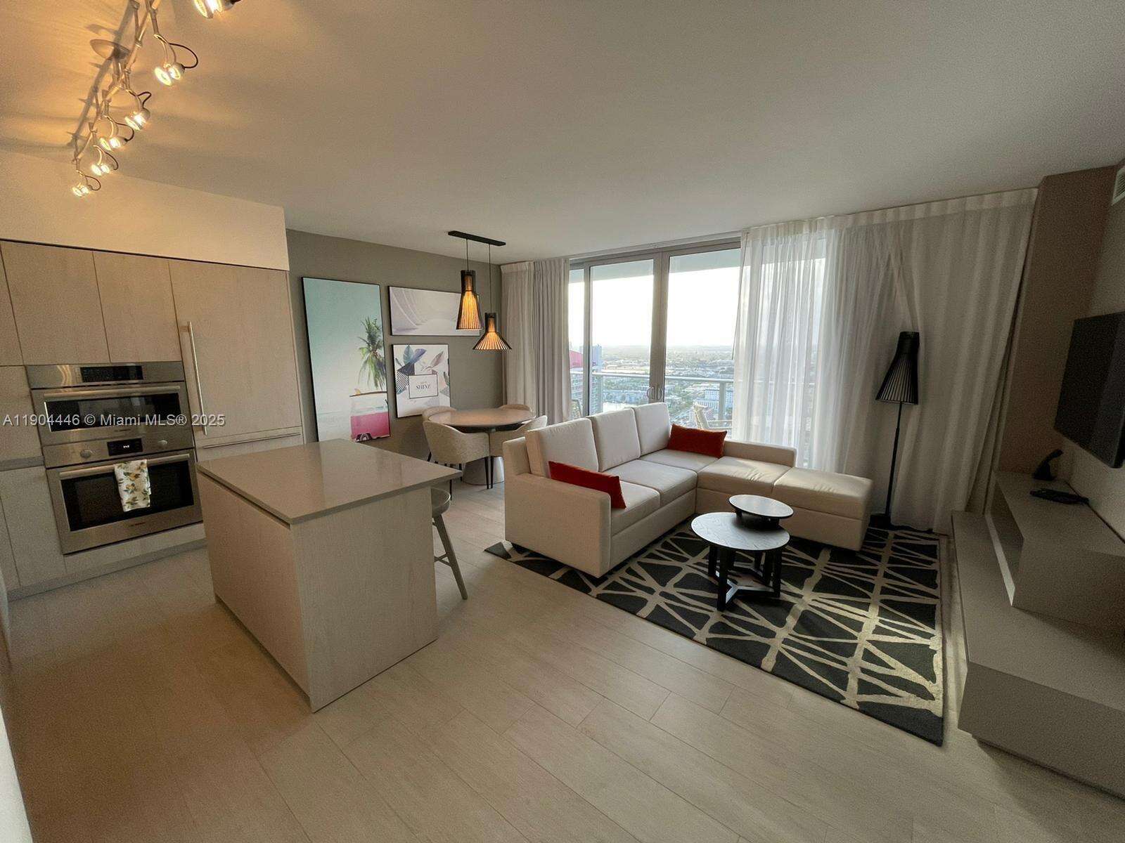Hyde Beach House at 4010 Ocean Dr, Hollywood, FL 33019 - For Sale photo 1