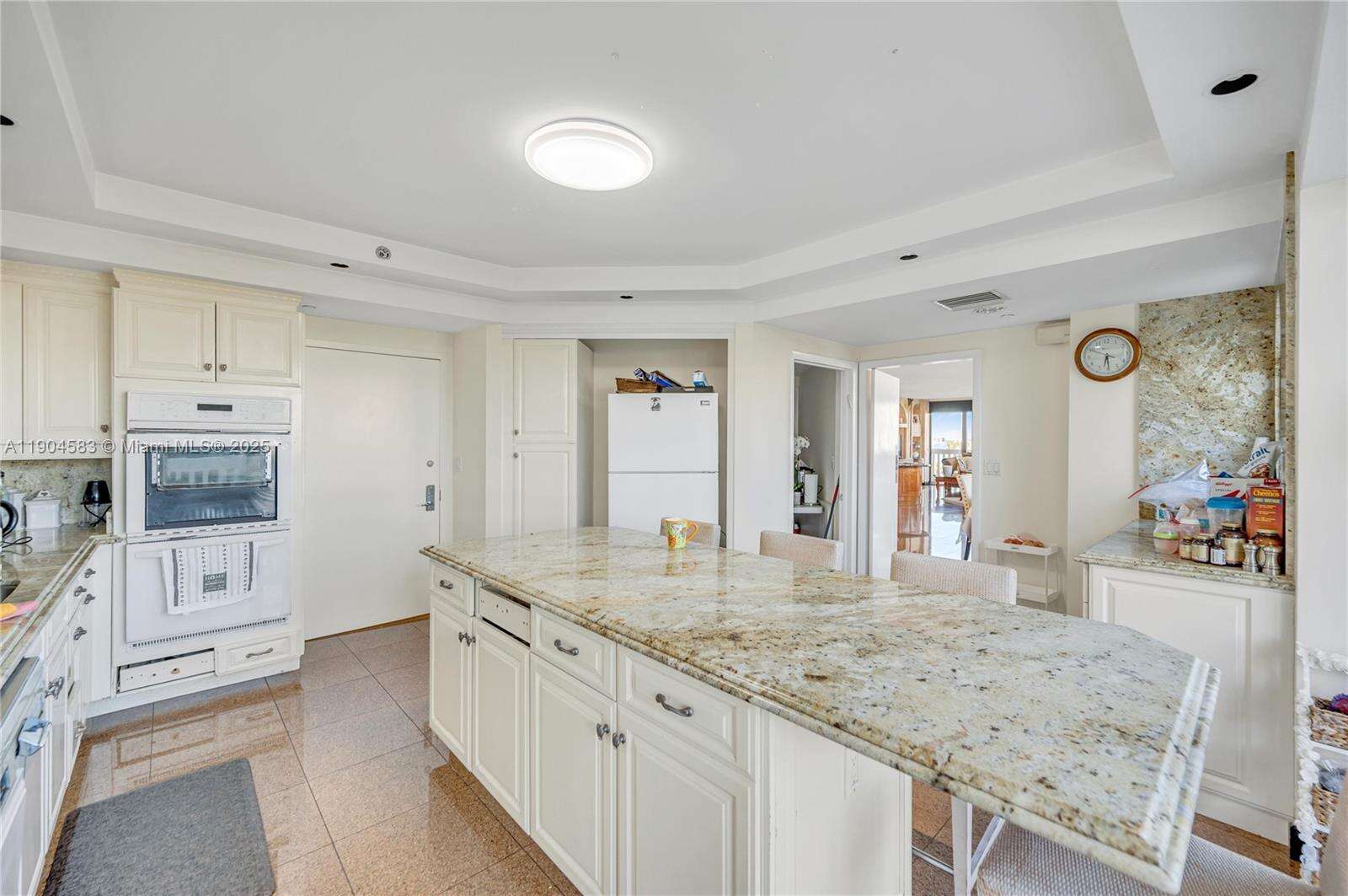 2000 ISL BLVD WILLIAMS ISL - 2000 Island Blvd, Aventura, FL 33160 | Picture 12