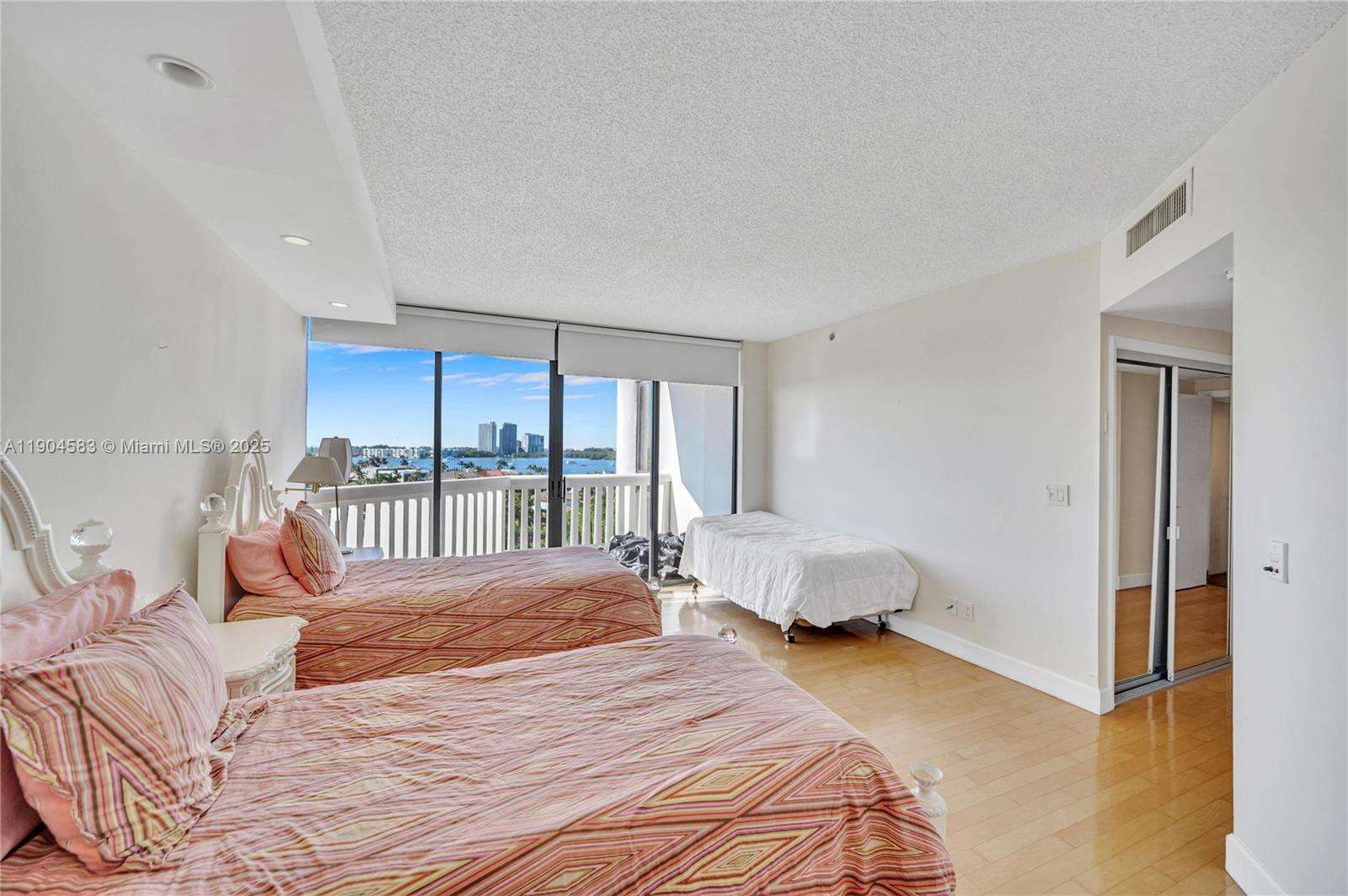 2000 ISL BLVD WILLIAMS ISL - 2000 Island Blvd, Aventura, FL 33160 | Picture 22