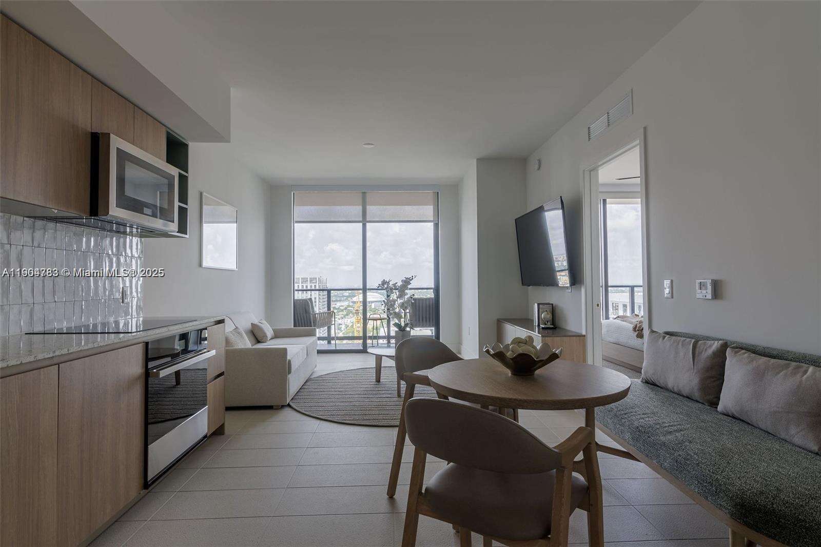 Natiivo | Gale Miami at 159 6 St, Miami, FL 33132 - For Sale photo 11