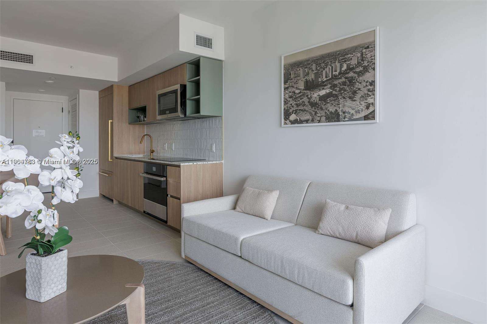 Natiivo | Gale Miami at 159 6 St, Miami, FL 33132 - For Sale photo 6