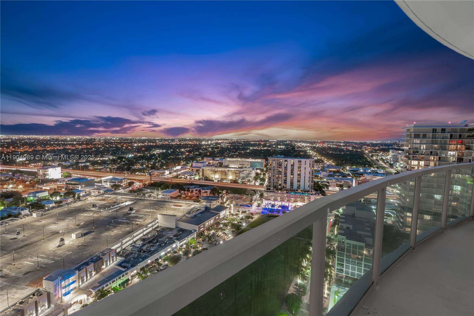 Four Midtown at 3301 1 Ave, Miami, FL 33137 - For Sale photo 18