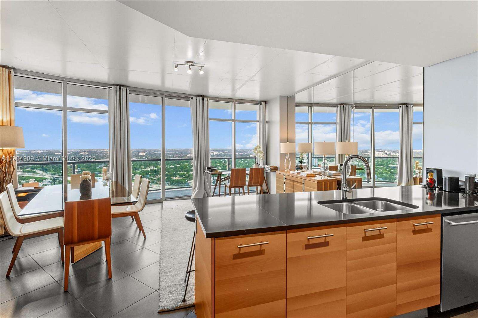 Four Midtown at 3301 1 Ave, Miami, FL 33137 - For Sale photo 3