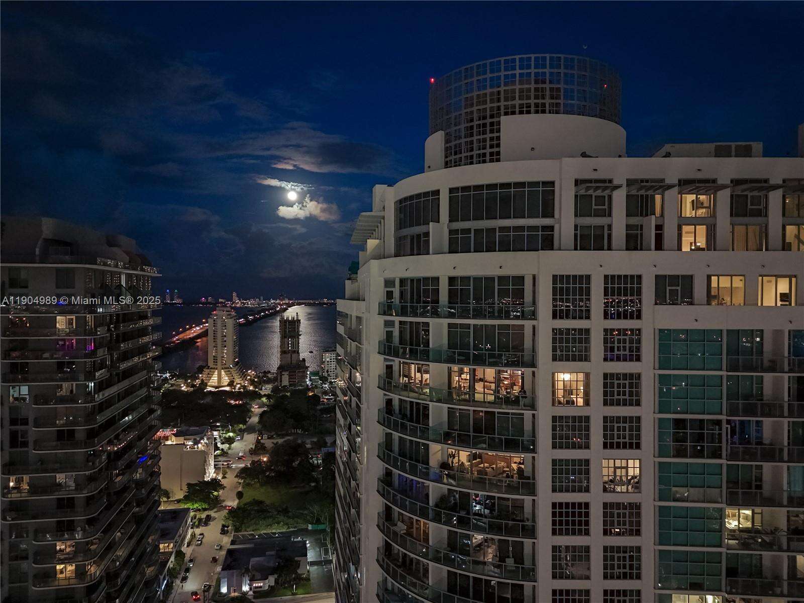 Four Midtown at 3301 1 Ave, Miami, FL 33137 - For Sale photo 22