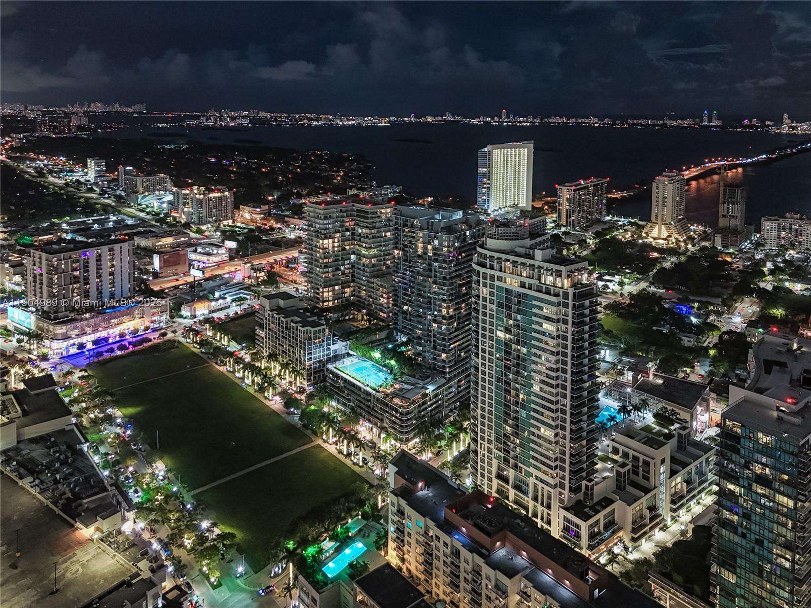 Four Midtown at 3301 1 Ave, Miami, FL 33137 - For Sale photo 25