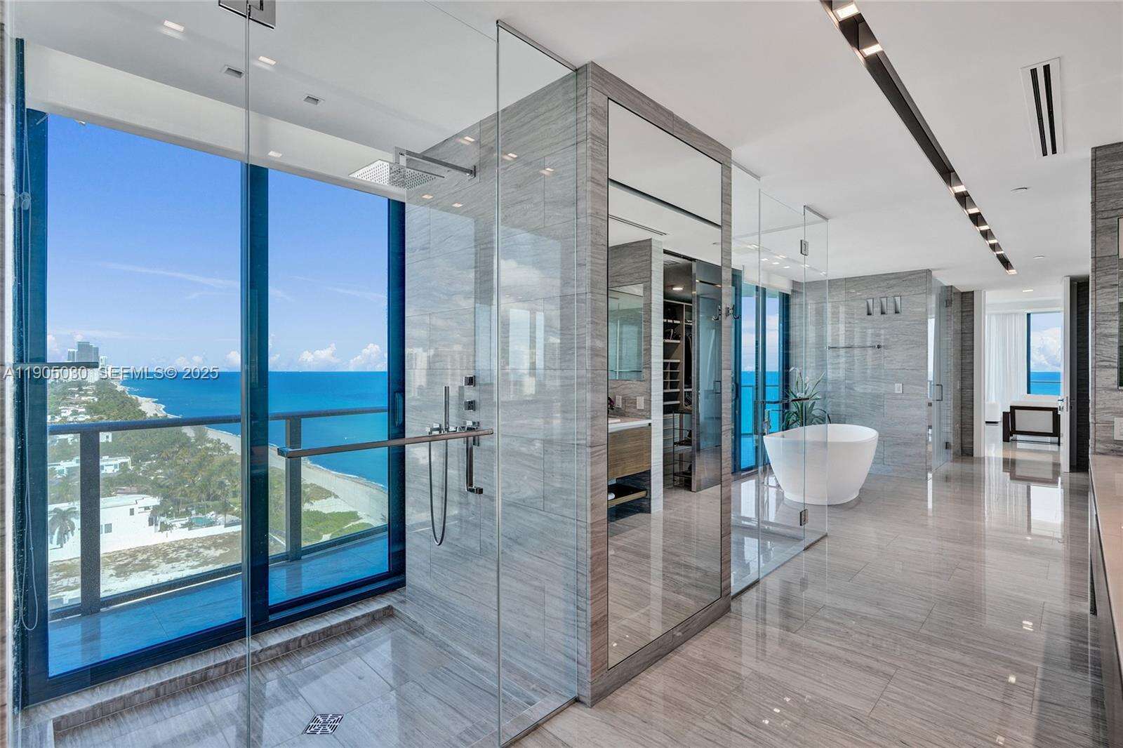 REGALIA - 19575 Collins Ave, Sunny Isles Beach, FL 33160 | Picture 26