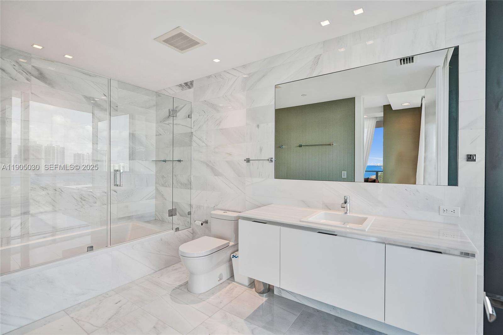 REGALIA - 19575 Collins Ave, Sunny Isles Beach, FL 33160 | Picture 34