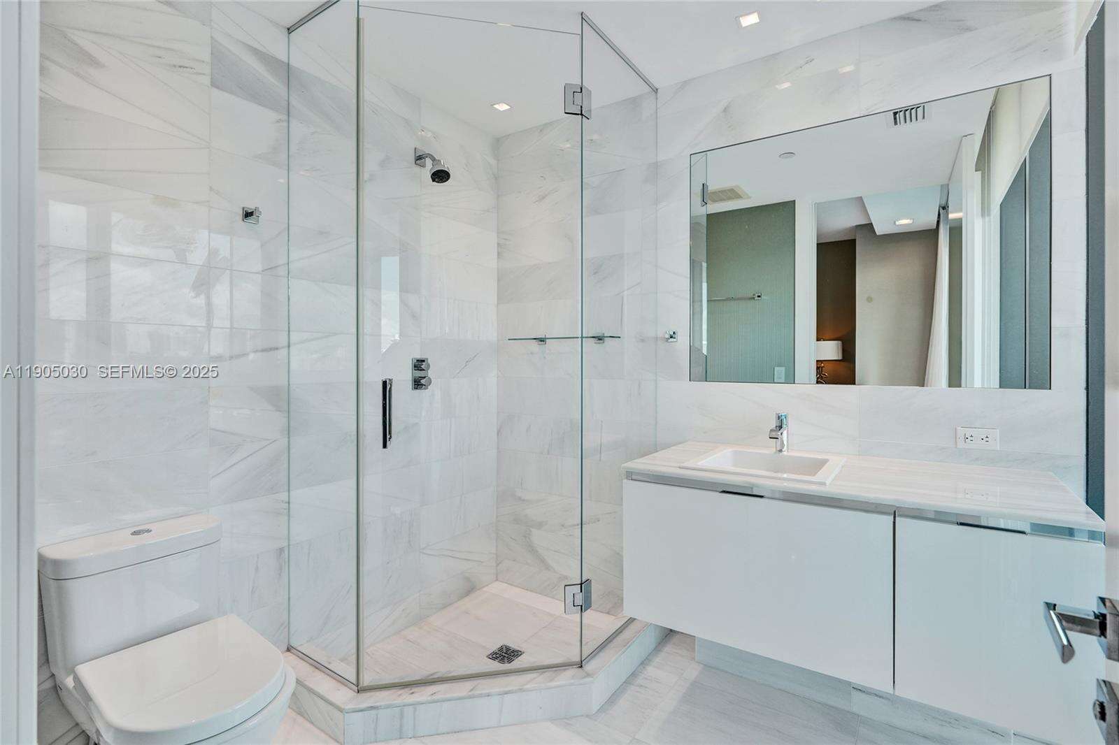 REGALIA - 19575 Collins Ave, Sunny Isles Beach, FL 33160 | Picture 38