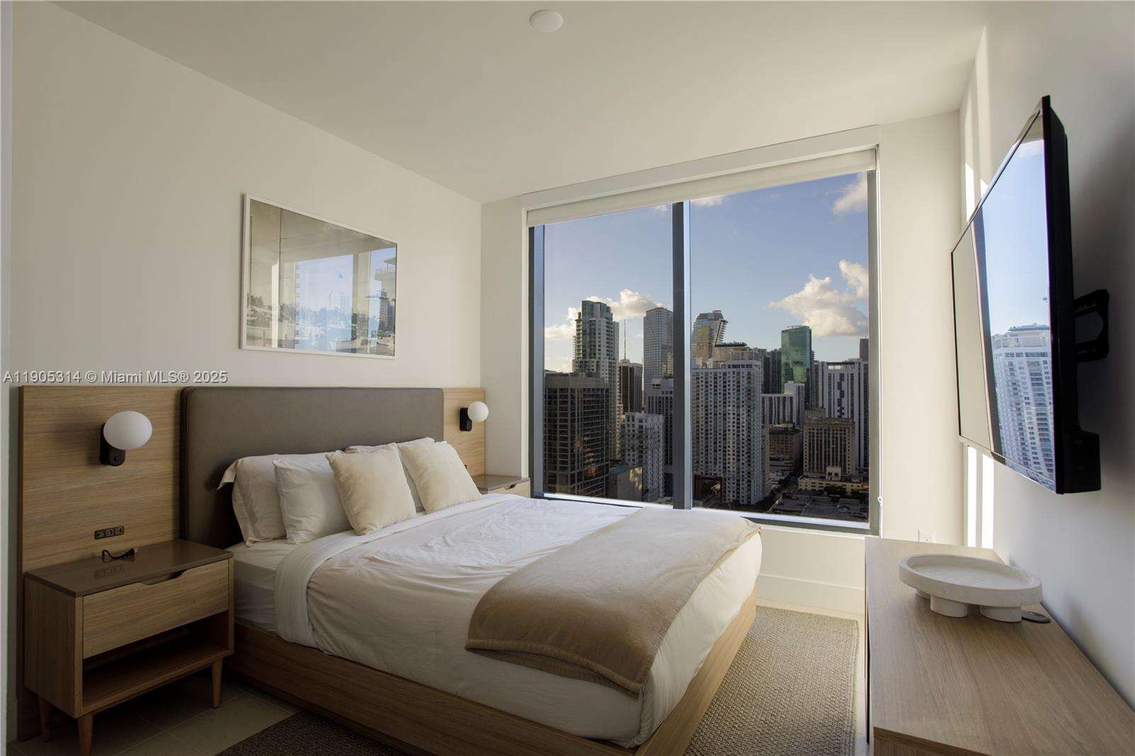 159 NE 6TH STREET - 159 6th St, Miami, FL 33132 | Picture 18