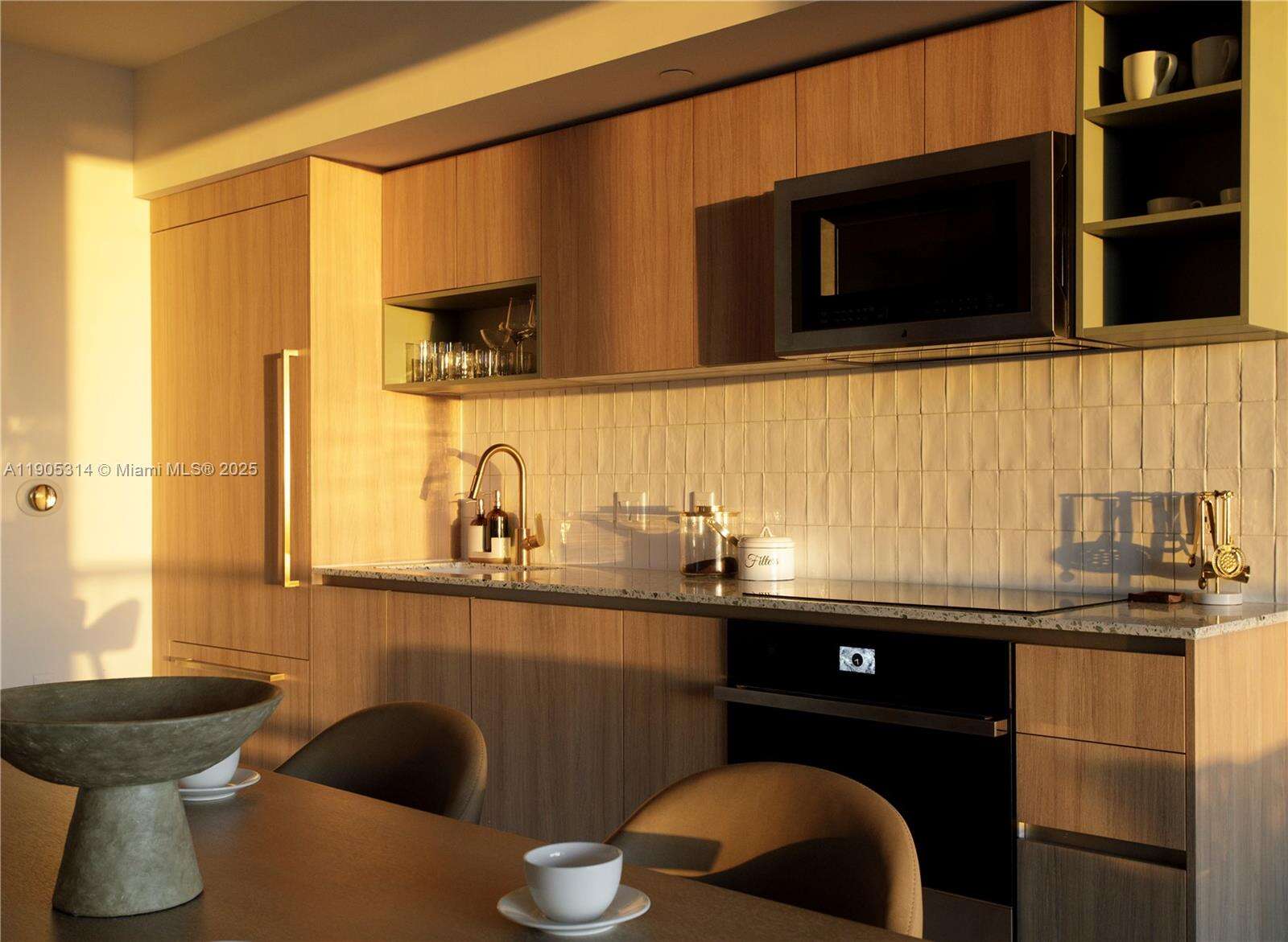 159 NE 6TH STREET - 159 6th St, Miami, FL 33132 | Picture 3